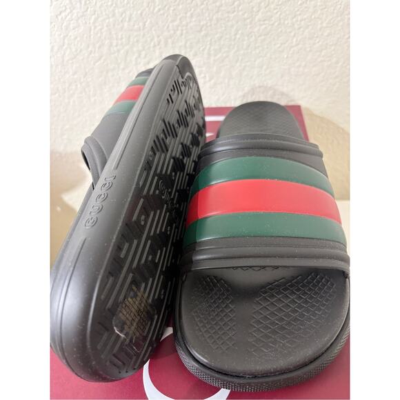 Gucci men’s web slides black 9 main image 6